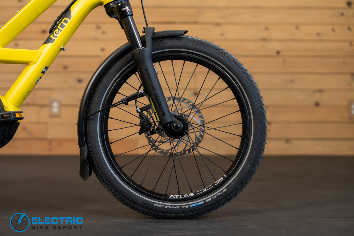 Tern HSD P10e front wheel close-up detail