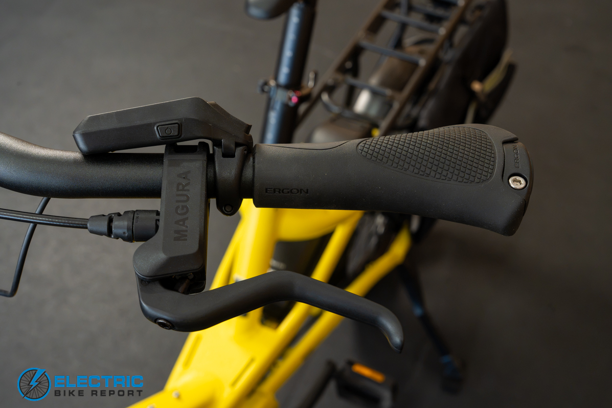 Tern HSD P10e left side handlebar controls and front cockpit closeup