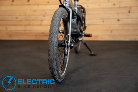 Tern Vectron P5i tire tread