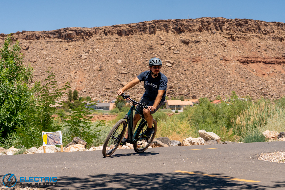 Trek FX+1S action-3