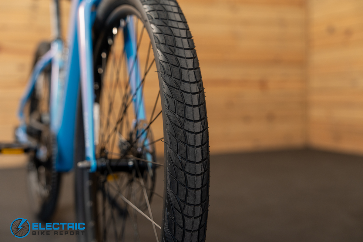 Troxus Trax Whim IQ tire tread pattern close-up detail