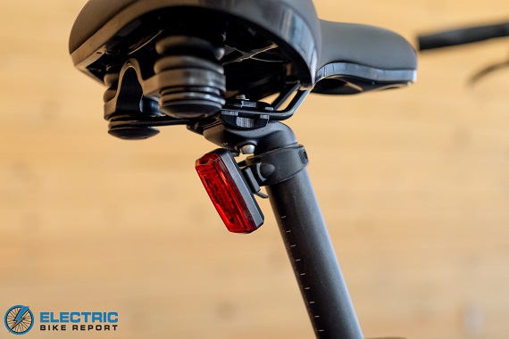 Urtopia Carbon 1 ST taillight