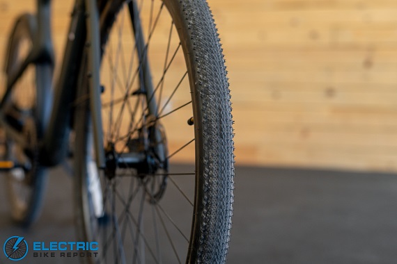 Urtopia Carbon Classic tire tread