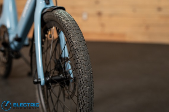 Urtopia Carbon Fold ST Tire Tread