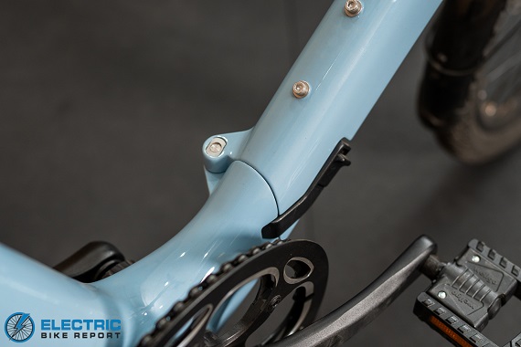 Urtopia Carbon Fold ST frame hinge
