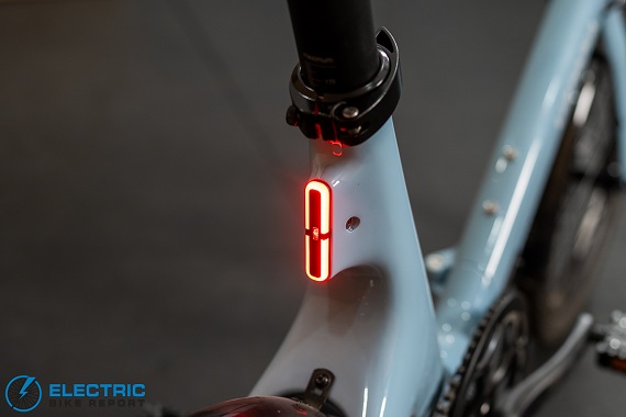 Urtopia Carbon Fold ST taillight