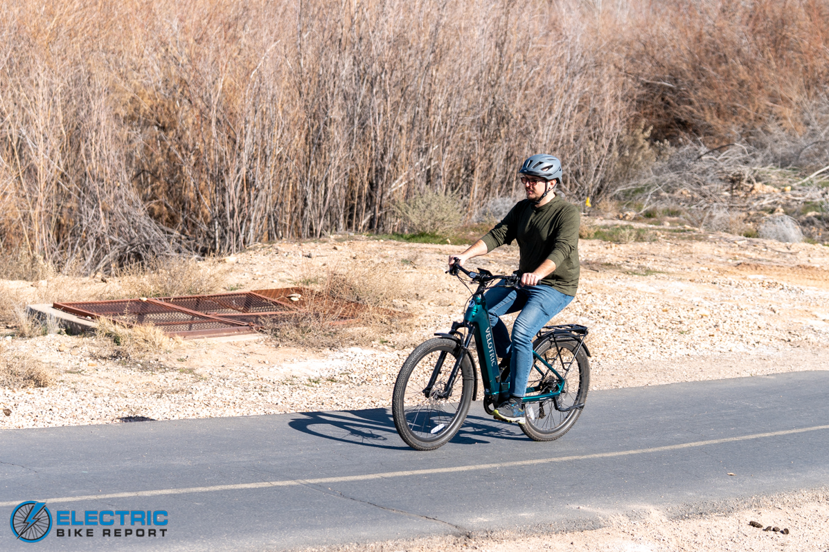 Velotric Discover 3 action-3