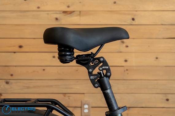 Velotric Discover M saddle