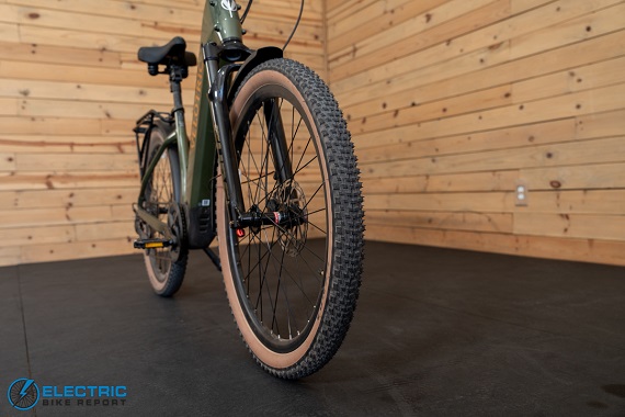 Velotric Discover M tires